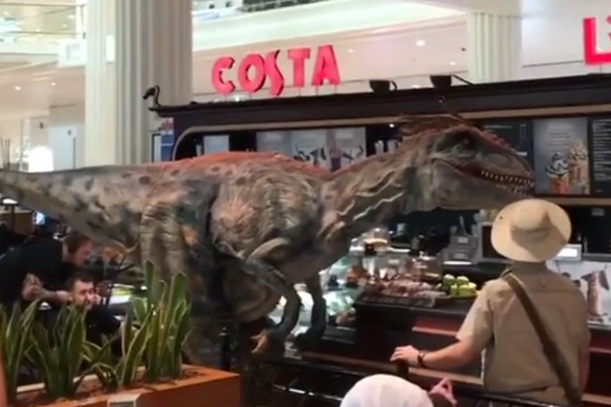 Video: Dinosaurs Let Loose at Dubai International Airport Video: Dinosaurs Let Loose at Dubai International Airport