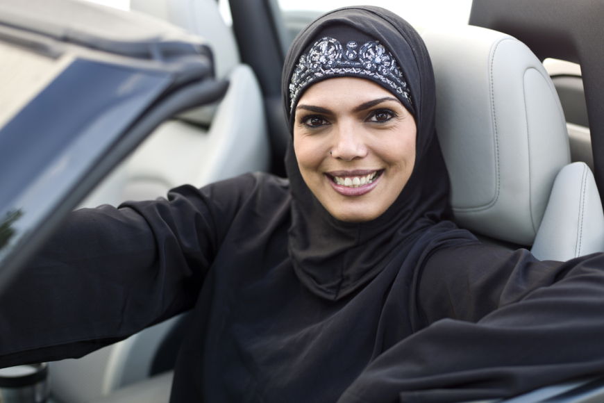 saudi women ile ilgili görsel sonucu