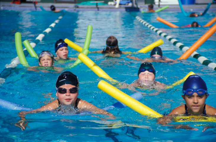 swimming in abu dhabi